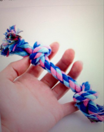 Hueso de cuerda trenzada